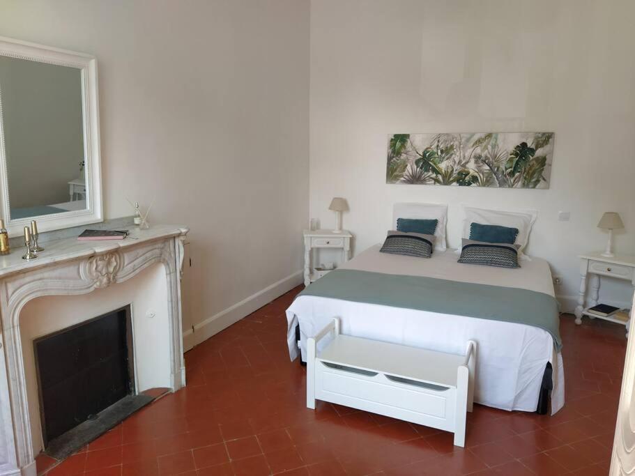 Appartement Avec Balcon, Bord Du Canal, Wifi. Narbonne Exteriör bild