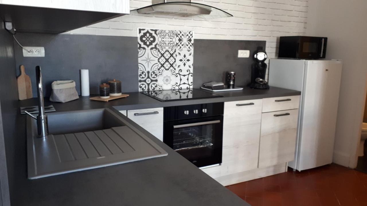 Appartement Avec Balcon, Bord Du Canal, Wifi. Narbonne Exteriör bild